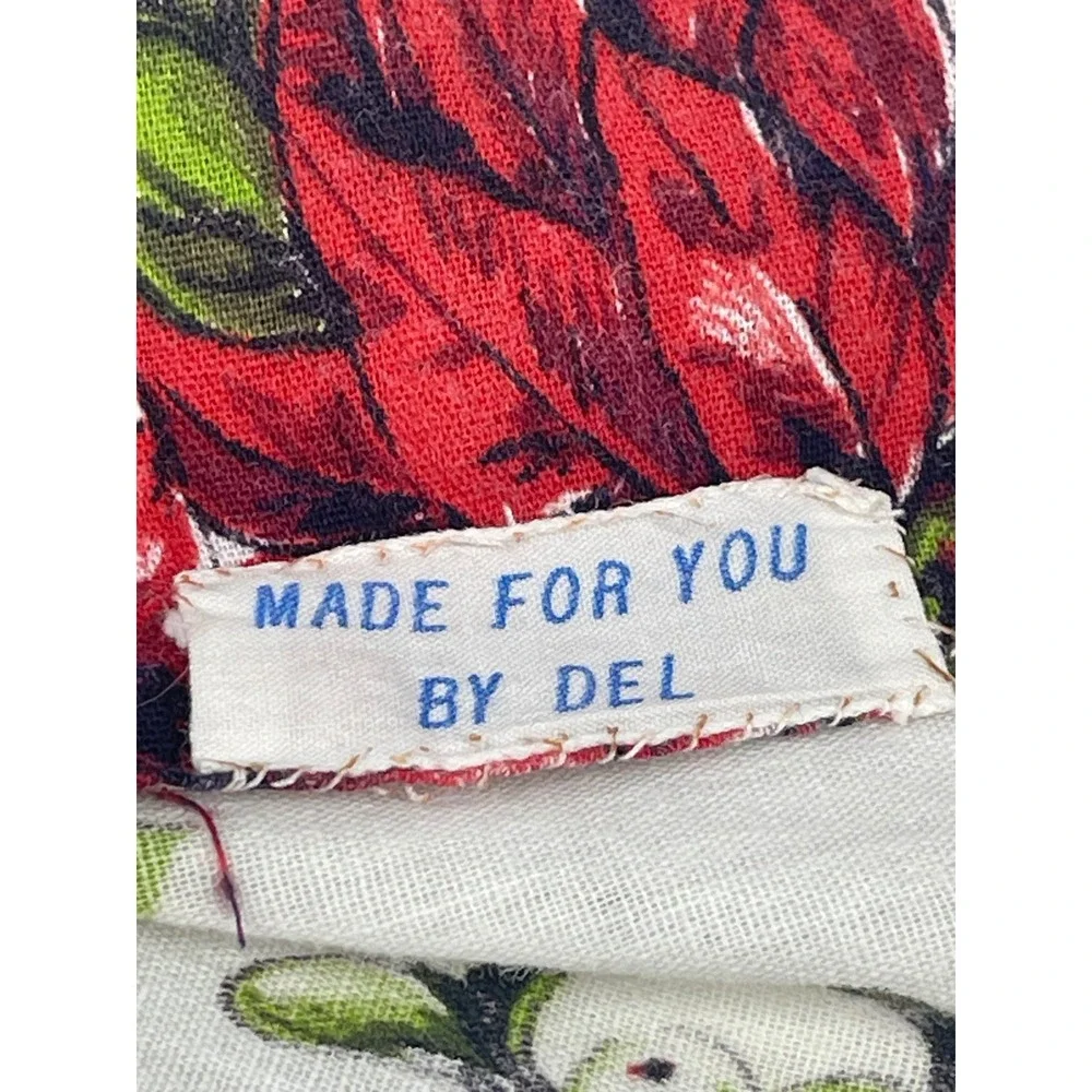 Vintage Handmade Poinsettia Heart Pocket Pinafore Apron White Red